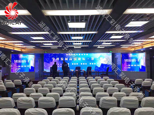 室內(nèi)T1.58全彩表貼LED顯示屏